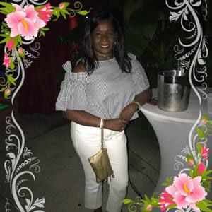 Meet your Posher, Charmaine